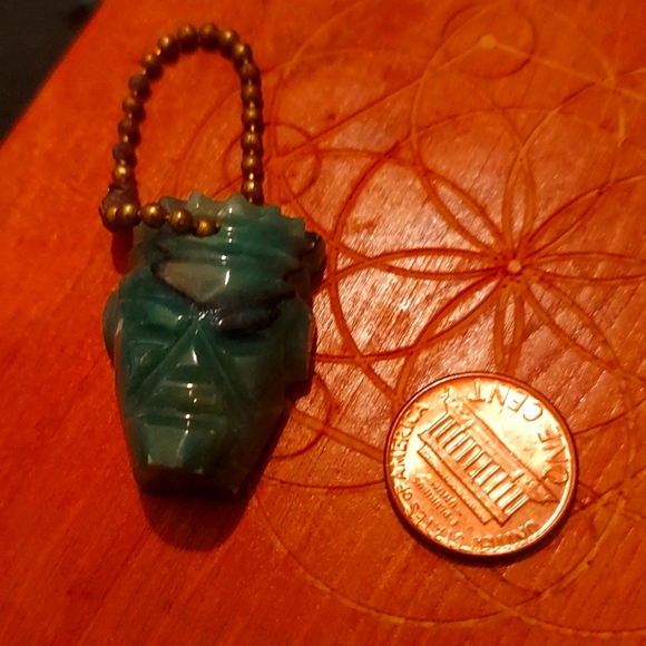Vintage mayan / Aztec jaguar king mask key pendant on key chain. - Picture 1 of 2